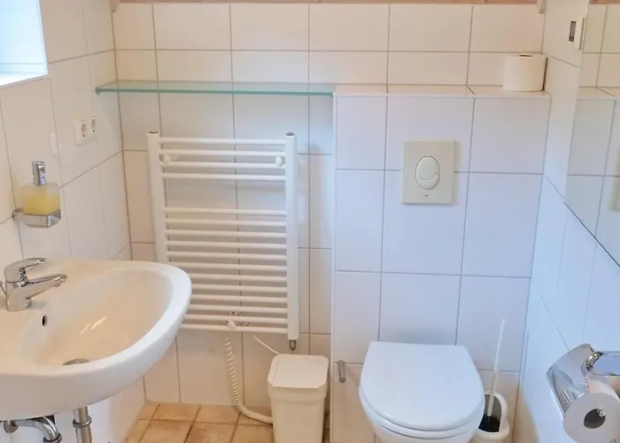 Seeperle 11 Mit Ruderboot - Abc211 Bad Kleinen